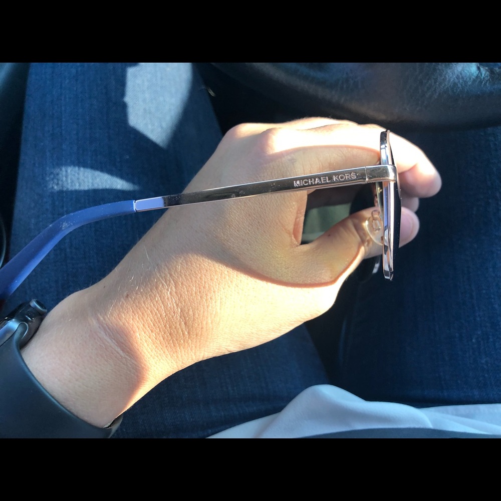 Michael kors polarized sun glasses. - Picture 2 of 2